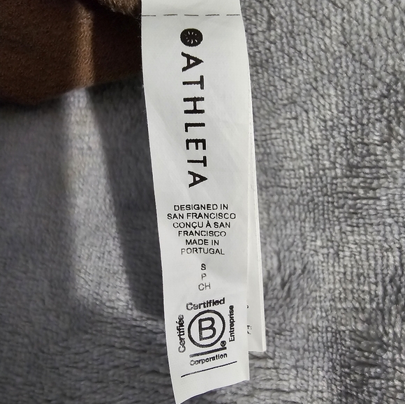 Athleta - Ascent Seamless Tank - Size Small - Rustic Beige - Picture 4 of 5